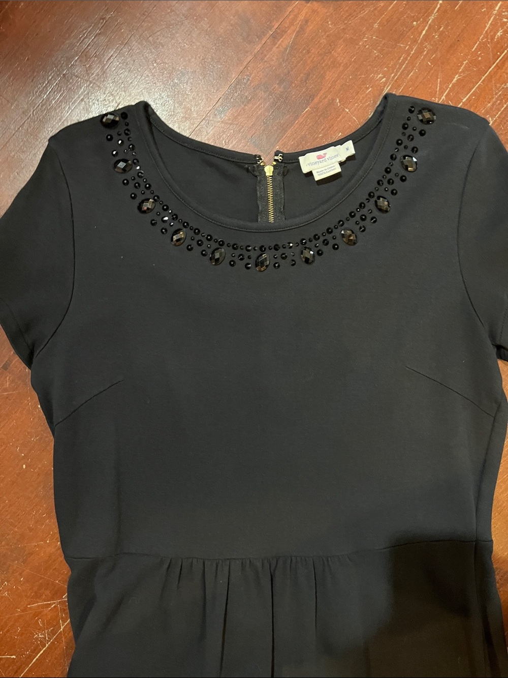 Vineyard Vines Black Short Sleeve Jewel-Neck Dress - Picture 3 of 9
